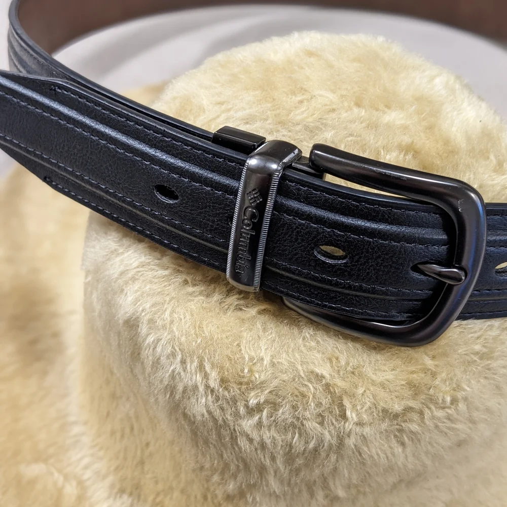 Columbia Reversible Black/Brown Syntheic Leather Belt - Size Medium